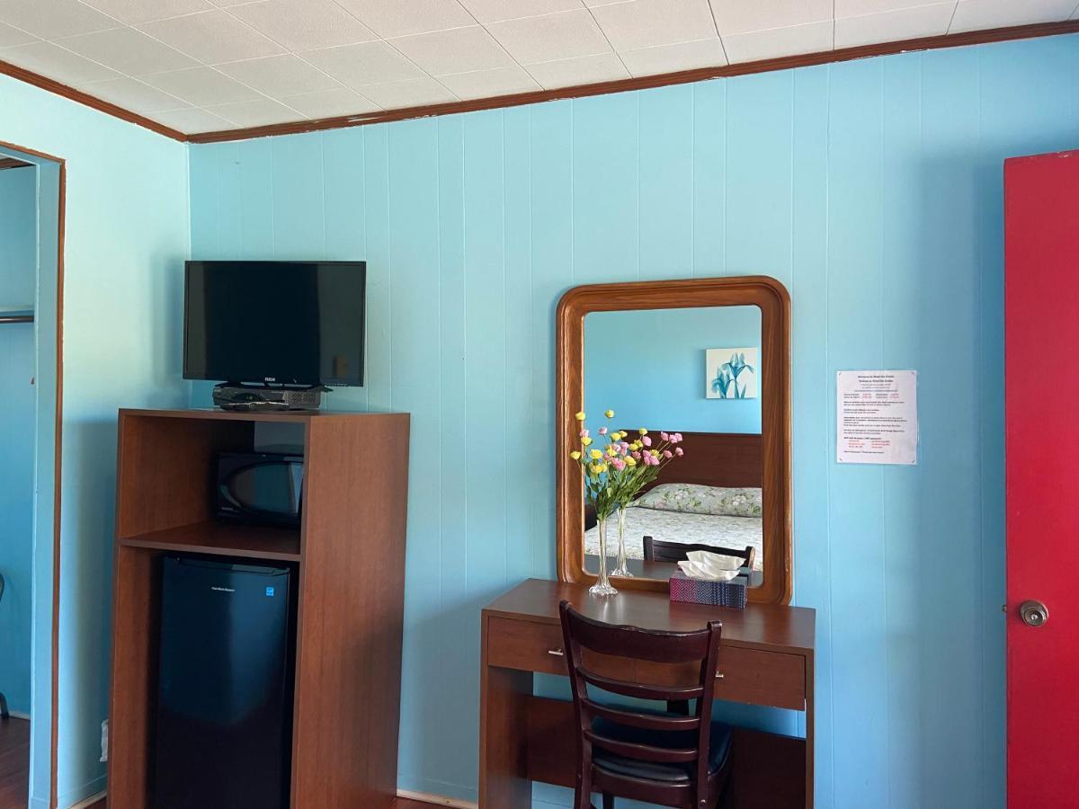 Motel Des Erables Coteau-du-Lac Buitenkant foto